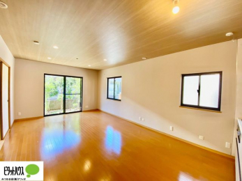 rO@傫ȑۓIȃrÓA邢CɂĂ܂ˁB