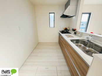 Lb`@{Hʐ^@lC̃JE^[Lb`́ArOɂ邲Ƒ̗lqf܂