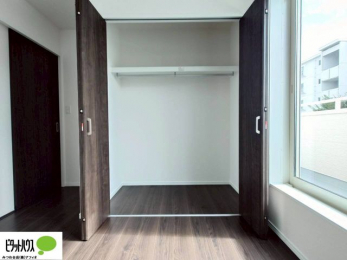 [@N[[bǵAEsA̒ߗނNN[\ł