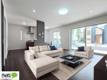 rO@ۂ̎ʐ^CGŉƋzuC[WłAۂƂ͑قȂ܂B