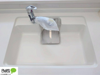 ̑@LVNő傫ȂtCpNN􂦂܂B