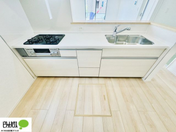 Lb`@{Hʐ^Fꂵ₷3RB̎ԒZkłāAX[Yɗł܂B