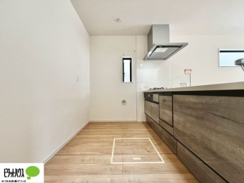 Lb`@{Hʐ^@VzȂł͂̃sJsJ̃Lb`͖̂yĂ܂ˁB