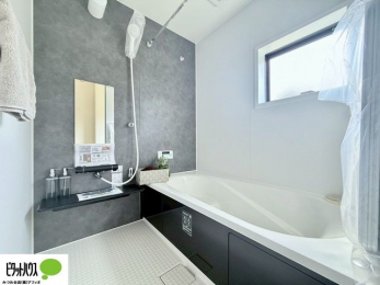 @{Hʐ^F1̔x̓͂qlƂ̃R~jP[V̏Ƃ