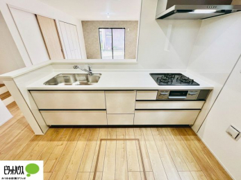 Lb`@{Hʐ^@ꂵ₷3RB̎ԒZkłāAX[Yɗł܂B