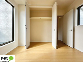 [@傫Ȏ[͂mׂG݂Ղ肵܂܂B