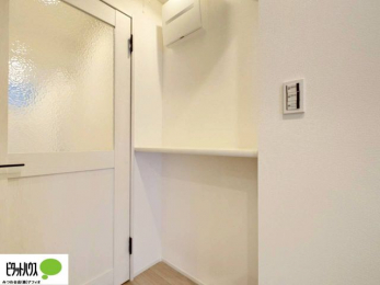 ���̑��@���r���O���[