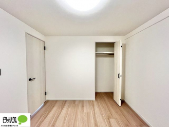 �o���R�j�[�@���ցE�p�\�R���E���[�L���O�X�y�[�X�Ƃ��Ă��g�����������܂��B�Ǐ��⎝���A�����d�����͂��ǂ�܂��ˁB