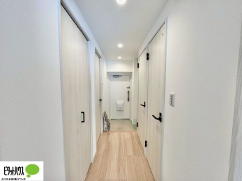 ���ց@���S�̃_�u�����b�N���փh�A