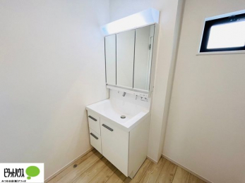 ���ʑ�E���ʏ��@�{�H��ʐ^�F�V�����[�t���O�ʋ����ʑ�B�֗��Ȏ��[�I�Ń^�I���⏬�����X�b�L���B