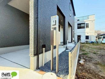 ���̑��@������Ԃ����S��TV���j�^�[�t���C���^�[�z��