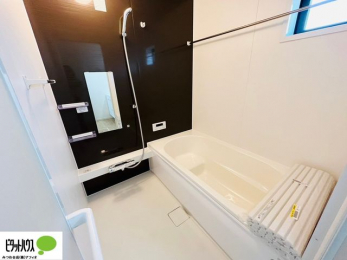 @{Hʐ^F1̔x̓͂qlƂ̃R~jP[V̏Ƃ