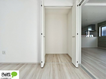 ���[�@�傫�Ȏ��[�͂��m����ׂ����G�݂������Ղ肵�܂��܂��B