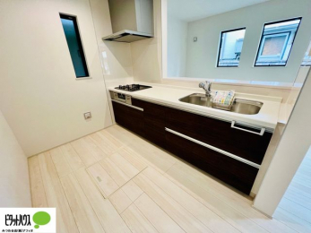 Lb`@{Hʐ^@VzȂł͂̃sJsJ̃Lb`͖̂yĂ܂ˁB