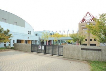 ӊ@tsLgwZ k5B 400m