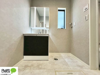 ʑEʏ@{Hʐ^F傫ȋŌ₷ʉϑ