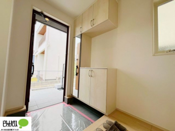 ց@V[Y{bNXɂ́AgȂ݃`FbNłSg~[tI