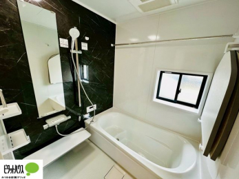 @{Hʐ^F1̔x̓͂qlƂ̃R~jP[V̏Ƃ