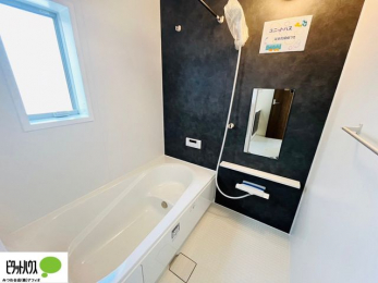 @{Hʐ^F1̔x̓͂qlƂ̃R~jP[V̏Ƃ