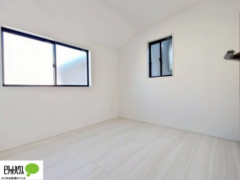 �q�������@�w�т̎��Ԃ��V�Ԏ��Ԃ���؂ɂł���q�ǂ������B�Ƌ�̔z�u�����₷���V���v���Ȑ݌v�ŁA�������K�Ɏg���܂��B