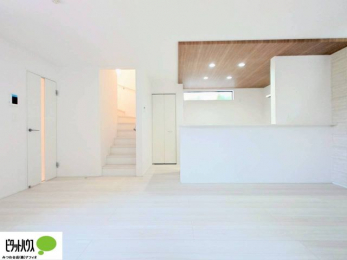 ���r���O�@���r���O����̓L�b�`���ɂ���}�}��p�p��������̂ŁA���q�l���V�񂾂�x�񂾂���S���ĉ߂������Ƃ��ł��܂��B