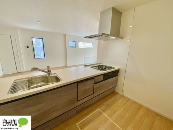 Lb`@{Hʐ^@VzȂł͂̃sJsJ̃Lb`͖̂yĂ܂ˁB