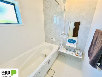 @{Hʐ^F1̔x̓͂qlƂ̃R~jP[V̏Ƃ