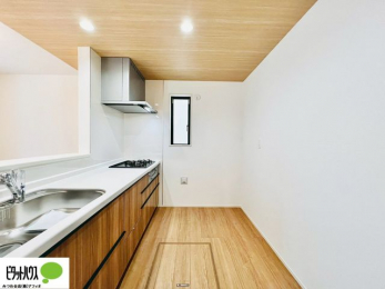 Lb`@{Hʐ^@VzȂł͂̃sJsJ̃Lb`͖̂yĂ܂ˁB