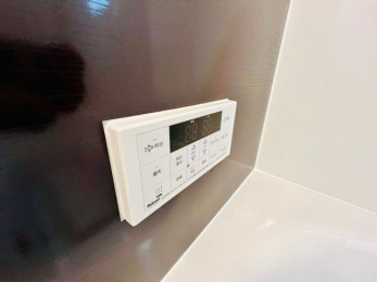 ̑@{Hʐ^@{^ЂƂł肪łI[goXBC̏sƉł炭炭I