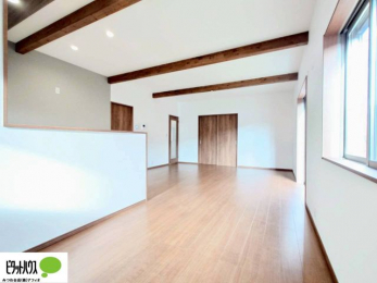 rO@LXkcjȊ傫ȃ\t@uĂfӏ܂ǂłˁB