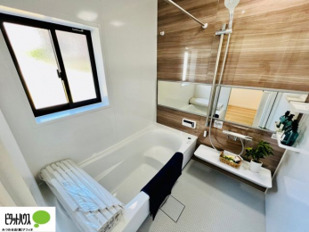 @{Hʐ^@1̔x̓͂qlƂ̃R~jP[V̏Ƃ