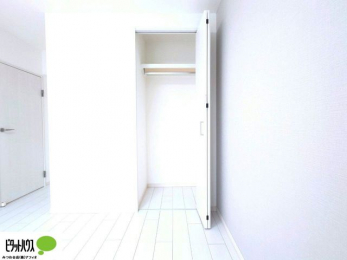 [@ꂼ̂Ɏ[Xy[X̂ŃvCx[gȉוg߂ɒuƂł܂B