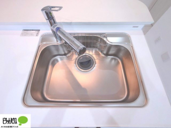 Lb`@LVNő傫ȂtCpNN􂦂܂B