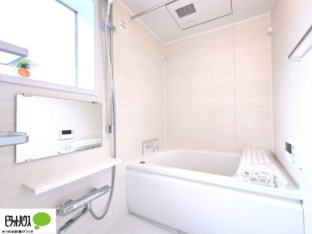 @1̔x̓͂qlƂ̃R~jP[V̏Ƃ