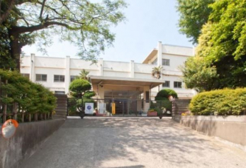 ���ӊ��@��t�s�����쏬�w�Z �k��4���B 260m