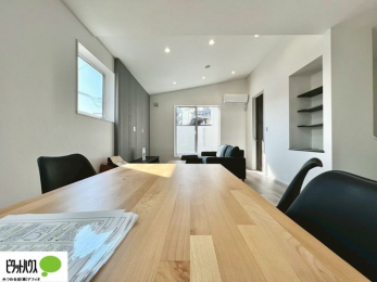 ���̑��@���R�����������ޒg���ȃ��r���O�B��������ɂ͓Ǐ��₨���Q�ł����Ȃ���̂�т�Ɖ߂����ЂƎ����B