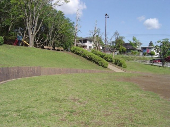 ���ӊ��@���ΎR���� �k��2���B 130m