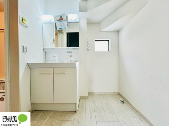 ���ʑ�E���ʏ��@�{�H��ʐ^�F���ʎ��ɏ���������A�J�r�\�h�ɂ��B�傫�ȋ��Ō��₷�����ʉ��ϑ�ł�