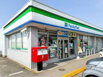 ���ӊ��@�t�@�~���[�}�[�g�D���юR�����񒚖ړX �k��7���B 520m