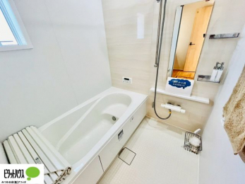 �����@�{�H��ʐ^�F1���̔�����������x���̓��͂��q�l�Ƃ̃R�~���j�P�[�V�����̏�Ƃ���