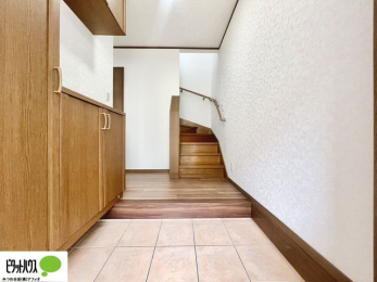 ���r���O�@�L�X�Ƃ������ւł��B