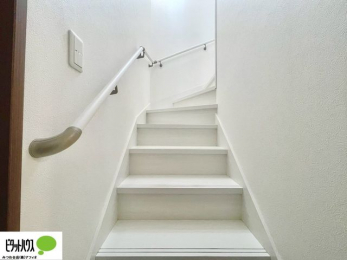 �Q���@�肷��t���K�i�B�����Ȃ��q�l���N�z�̕������S�ɏ�艺��ł��܂��B