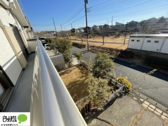 �O�ώʐ^�@�ڂ̑O�����ł���