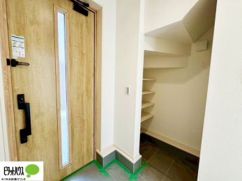 ���[�@�A�E�g�h�A�p�i��x�r�[�J�[�A�K�[�f�j���O�̓���Ȃǂ����[���Ă����̂ɂ��֗��ȃV���[�Y�C���N���[�N