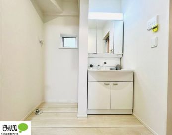 ���ʑ�E���ʏ��@�{�H��ʐ^�F�傫�ȋ��Ō��₷�����ʉ��ϑ�