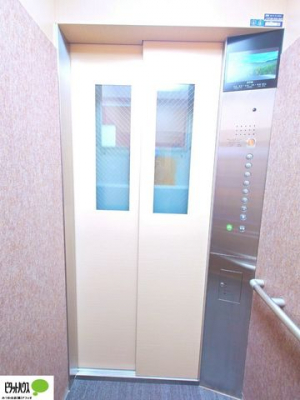 ���̑��@�G���x�[�^�[