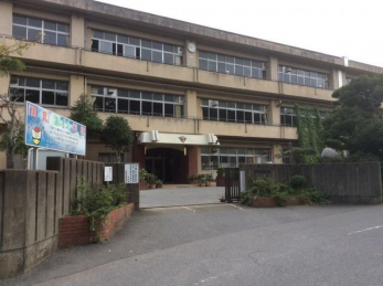 ���ӊ��@�s���s���@�s�����w�Z �k��10���B 1596m