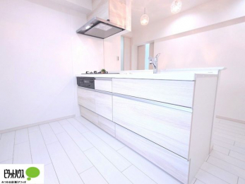 �L�b�`���@�����̂��������y�����Ȃ閾�邭�L�X�Ƃ����L�b�`��