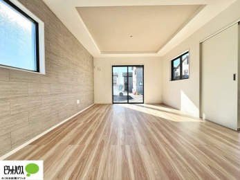 ���r���O�@���r���O����̓L�b�`���ɂ���}�}��p�p��������̂ŁA���q�l���V�񂾂�x�񂾂���S���ĉ߂������Ƃ��ł��܂��B