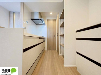 �L�b�`���@����蓱�����ǂ��A��炵���֗��ɁI�L�b�`�����炷���ɐ��ʎ��Ɉړ��ł���̂́A�}�}�ɂƂ��ĂƂĂ��y�Ɋ������܂��I